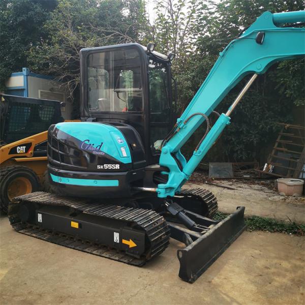 Fabricada en Japón, excavadora Kobelco SK55SR de segunda mano de 5 toneladas con piezas originales.