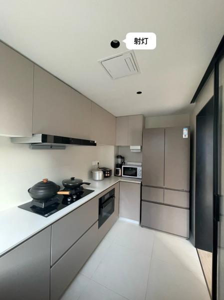 Custom 3D Design Modern Melamine Particle Board Wood Kitchen Cabinet
