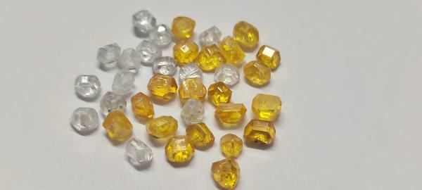 0.4-1ct 合成黄色のHPHT ダイヤモンドツールのために作成されたラブダイヤモンドラボ