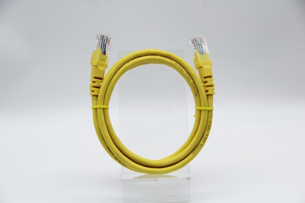 Yellow Cat5E Ethernet Patch Cable UTP 24AWG CCA High Speed Transmission Cable