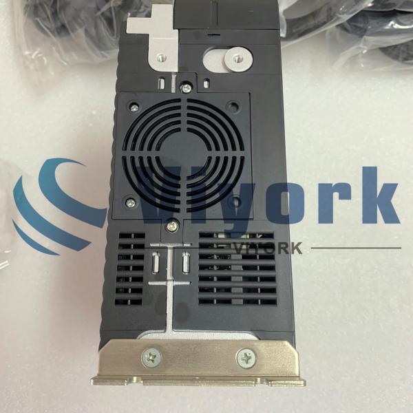 OMRON R88D-KT20H SERVO DRIVE 2.5KW 11.8/13.4A 200-230V 50/60HZ NEW