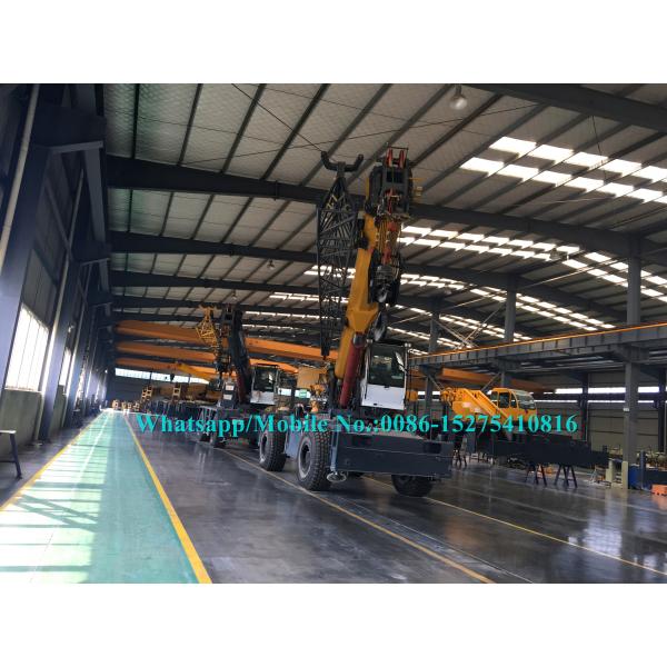 Strong Gradeability XCMG Mobile Crane / 55 Ton All Terrain Crane Four Wheel Drive
