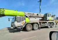 2017 Zoomlion ZTC800V grúa 44m Boom principal máximo 17.5m longitud de la barra para aplicaciones de elevación versátiles