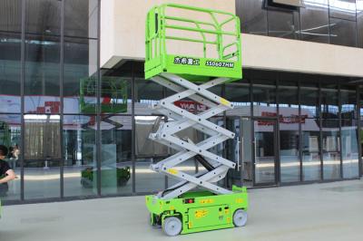 O móbil da plataforma de trabalho aéreo Scissor o elevador