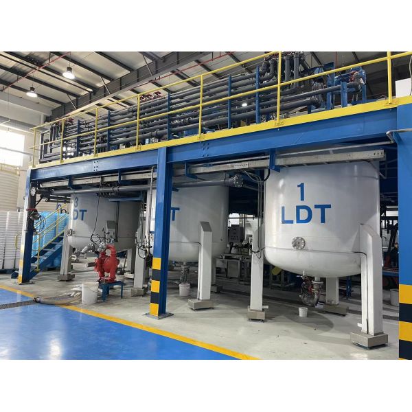 Automatic Liquid Batching Dosing Mixing Plant with 3360ton/year Capacity and 2000L Horizontal Configuration for Chemicals