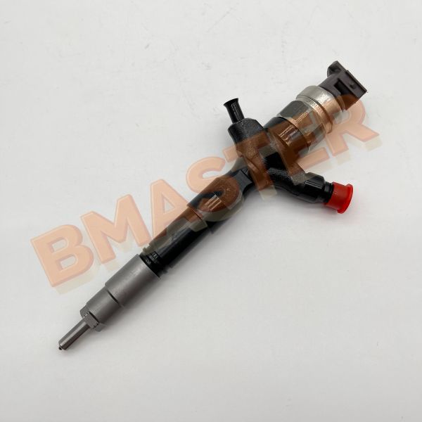 Fuel Injector Nozzle 095000-7010 For 3.0L D4D Engine With Steel Material Construction