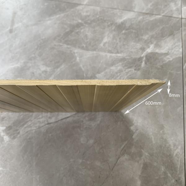 Painel de parede plástico laminado moderno de Wpc impermeável para a decoração interior