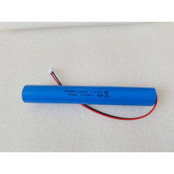 LiNiMnCoO2 18650 Lithium Ion Battery Cells 3.6 Volt 2600mAh For Electronics Toys