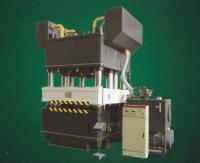 La machine gravante en refief 15KW de porte en acier simple d'action a intégré