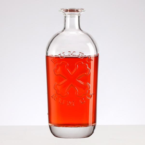 Whisky Brandy Vodka Glass Bottle 500ml 700ml with Cork Seal and Glass Collar