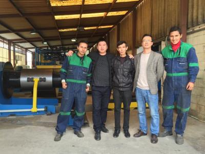 Exporte para a aleta corrugada maquinaria da fabricação do transformador de Equador 1600mm que forma a máquina