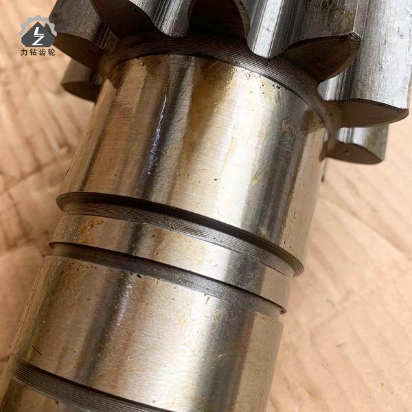 Machinery YC85 Excavator Swing Gearbox Rotary Shaft Pinion Gear 11 Teeth 19 Keys