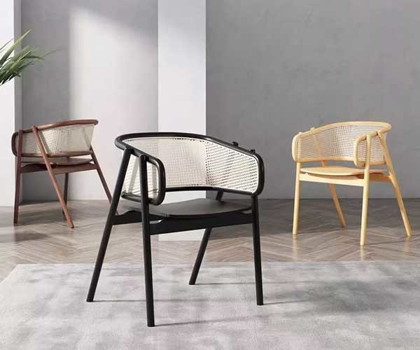 Salon en bois solide en bois naturel de fauteuil nordique de rotin dinant la chaise