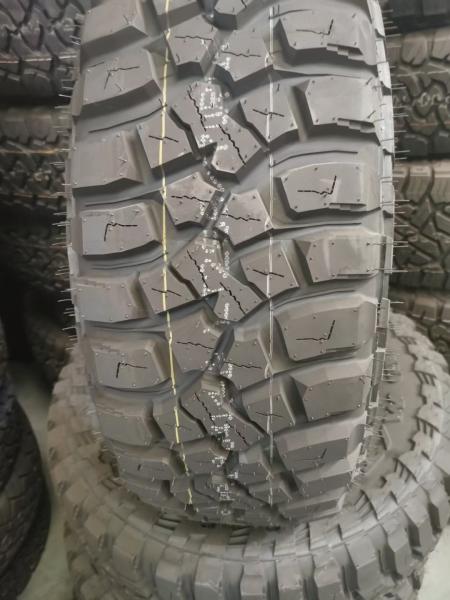 325-95R21 Military Vehicle Tires