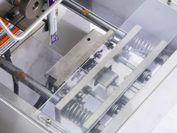 10-25 Bottles/Min High Speed VFFS Machine Sauce Packet Packing Machine