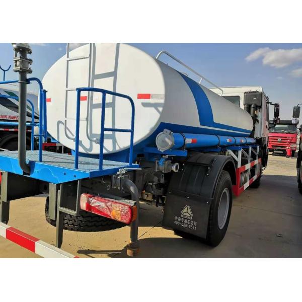 266хп тележки 4 * 2 топливного бака жидкого топлива воды Синотрук 10кбм с кондиционером