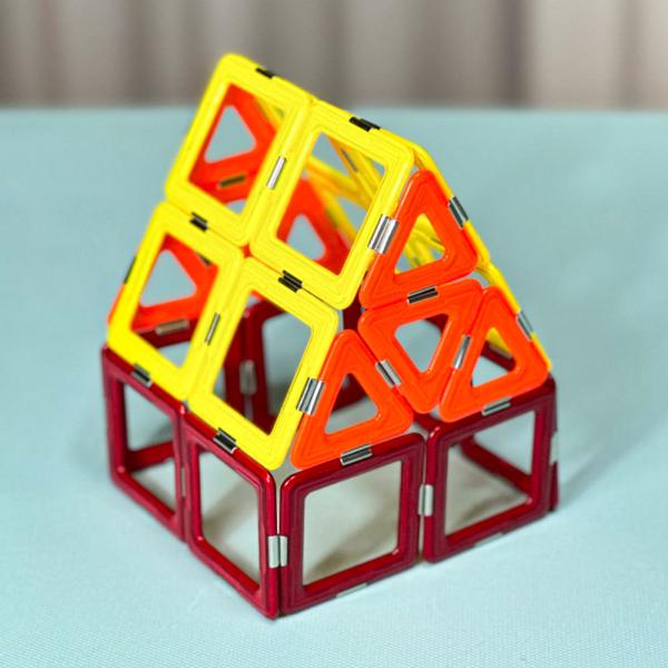 小屋 建物のための磁石形 磁石タイル 建築セット 3年+