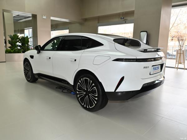 SUV Estrutura Elétrica Avatr11 2022 Long-Range Dual Motor Versão de 5 lugares 230kw