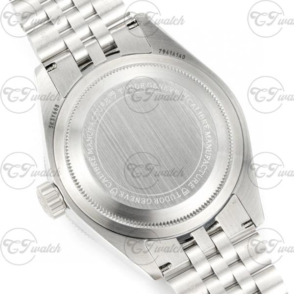 Tudor Black Bay Fifty Eight 39mm Green Geneva Dial Super Clone Watch Automatic 18K Style Gold Case Sport Heritage Model