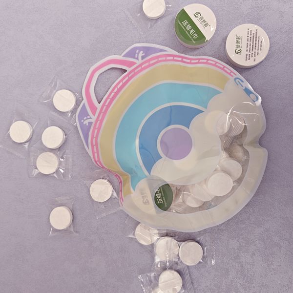 32*60cm Non-Woven Textile Plush Compressed Travel Towel for High Absorbency and