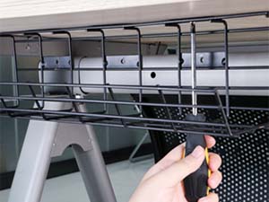 Корзина для кабелей под столом Пластиковый кабельный организатор для зарядных устройств