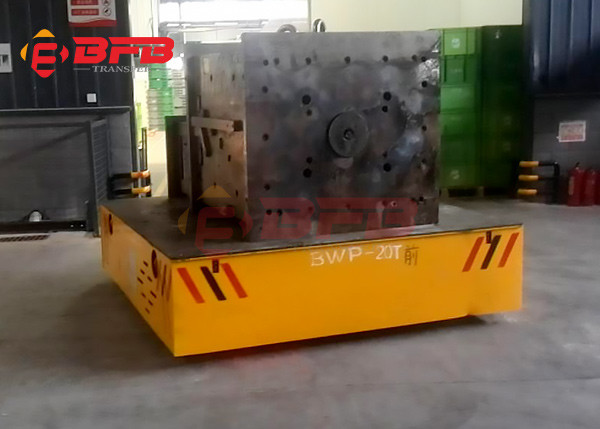 方向Q235自走式の無軌道の移動のカート