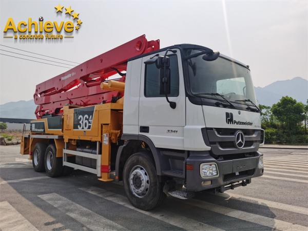 M36-4 usou o caminhão das bombas concretas de Putzmeister com Mercedes 3341 chassis