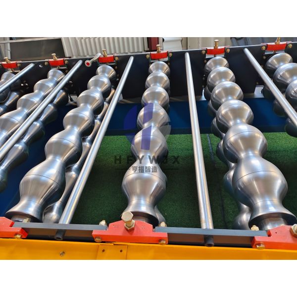 Customized 1100 Model Glazed Roof Tile Production Machines With Chain Drive