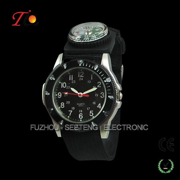 Charming nylon military watch with compass much suitable for outdoor enthusiasts and young men