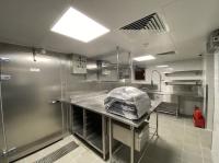 La promenade adaptée aux besoins du client de boulangerie dans la chambre de congélateur a préfabriqué la promenade dans Coldroom