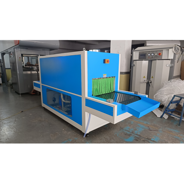 Shoe Chiller Machine Offering Fast Cooling to Minus 15 Degrees Celsius and Uniform Temperature for Effective Shoe Shaping