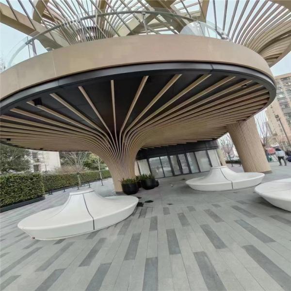 Woodgrain Color Metal Ceiling Design 2.0mm Curve Baffle Ceiling