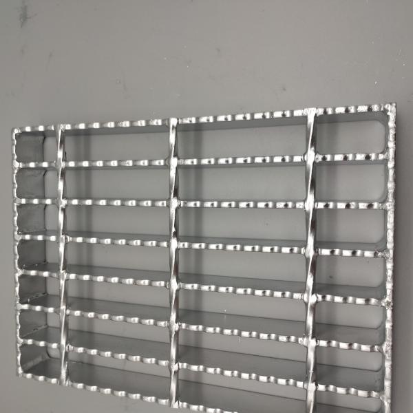 6mm Walkway And Driveway Serrated Bar Grating