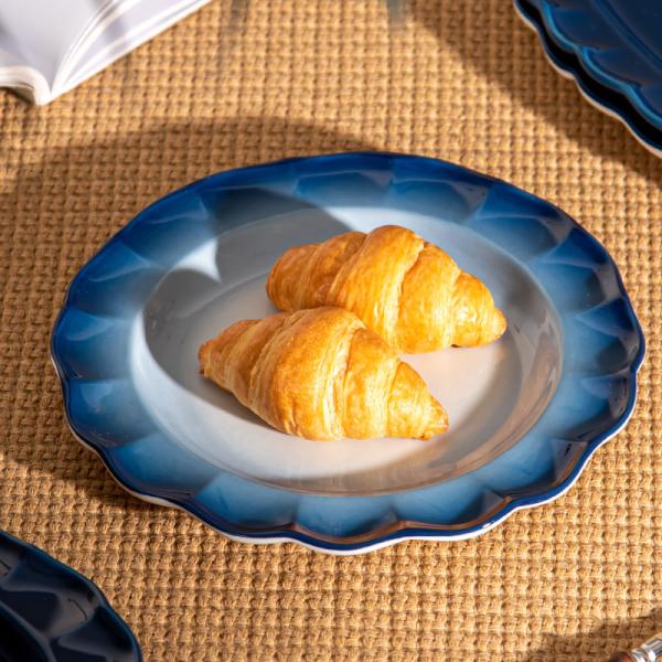 Gradiente Azul e Branco Servidores de Jantar Conjunto de Servidores de Mesa Floral de Ossos de Cerâmica para o Dia da Mãe