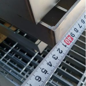 Hot Galvanized Anti-Sliding Stainless Steel Press Locked Grating Metal Grid