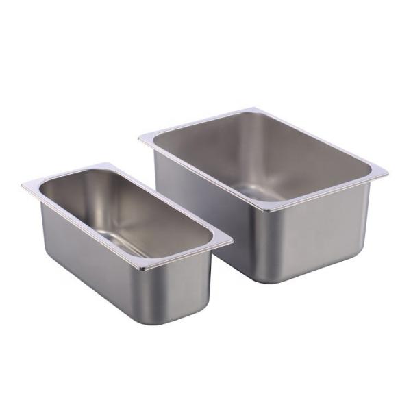 Os E.U. denominam o alimento Pan Superior Heat Conductivity de GN2/1 GN2/3 SS