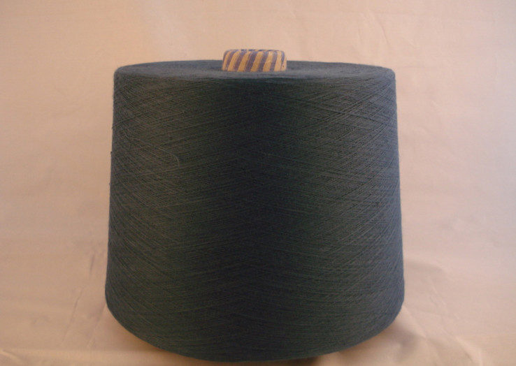 Anti Abrasion 40/2 Polyester Spun Yarn For Sewing Thread , High Strength
