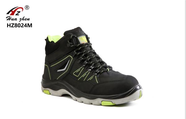 Unisex Black Sport Style Safety Shoes Waterproof Puncture Resistant For Mining