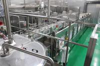 Três 5 tampando de enchimento de enxaguadela em 1 máquina de Monoblock