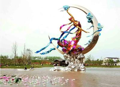 Fada de aço inoxidável do voo estátuas exteriores públicas do jardim da arte das grandes pintada