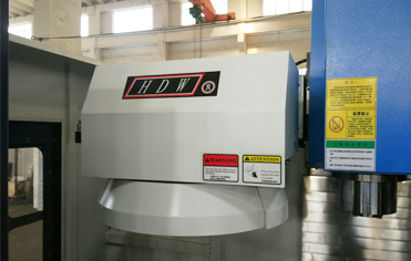 High Precision VMC850 Vertical Machining Center 5T Weight BT40 Spindle Taper