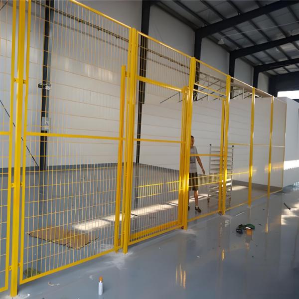 Clôture métallique périmétrique soudée et revêtue de PVC pour l'isolation d'atelier