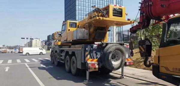 20 Years of Inflated 85 Tons of Truck Cranes with Maximum Lifting Weight 16t and Folding