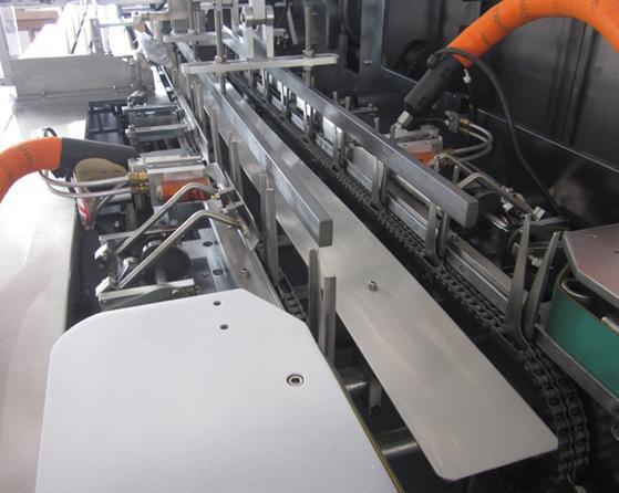 Máquina de encadernação 130pcs/Min Carton Packing Machine da bebida do alimento SUS304