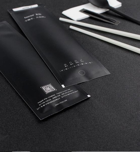 Household Black Flatware Cutlery Set with Disposable Spoon and Plastic Flatware