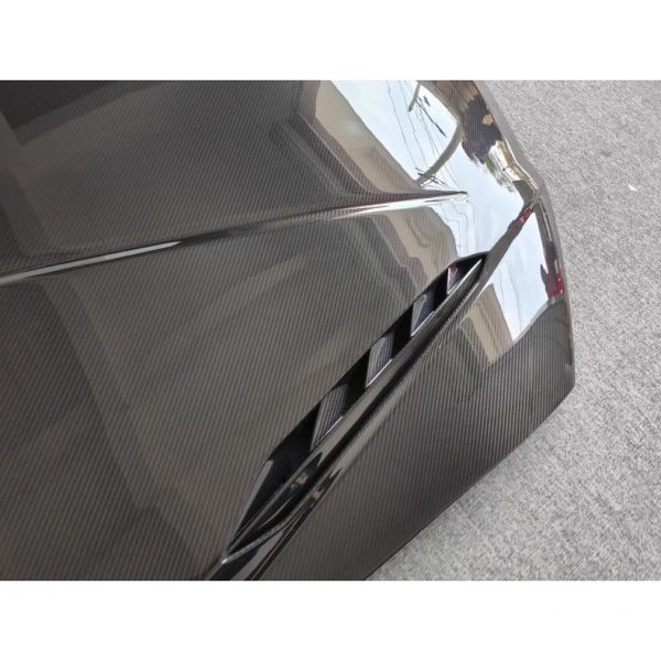 Dry Carbon Fiber Body Kit Bonnet Hood Lamborghini URUS Body Kit For Engine Cover