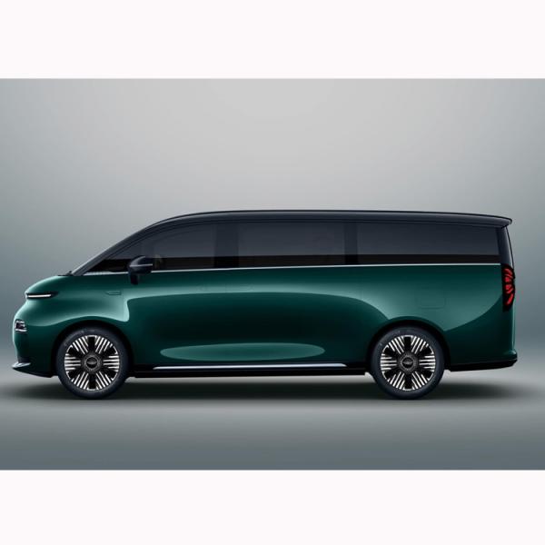 Estructura de carrocería de 5 puertas y 6 plazas 2024 LEVC L380 MPV eléctrico puro con longitud * anchura * altura de 5316x1998x1940MM