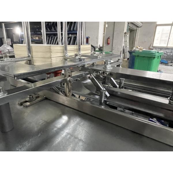 Машина 2000x1230x1700mm производства чашки ODM 3-16oz устранимая