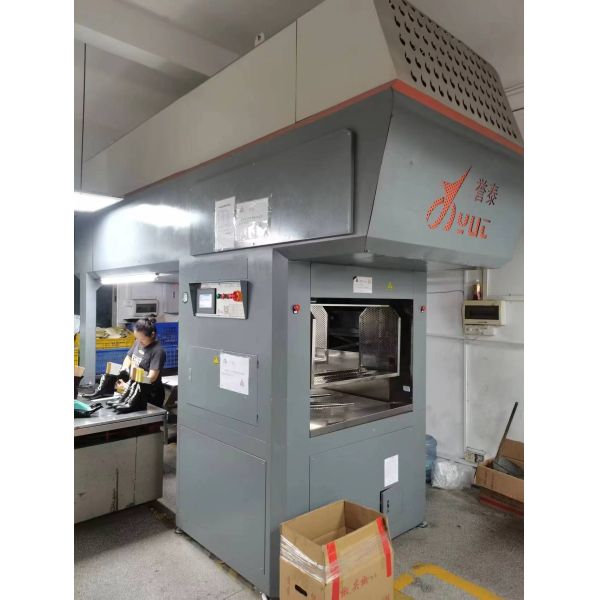 Shoe Heat Setting Machine with Two Cycle Wrinkle Removing System and Large Shoe Space for Processing Various Leather Shoe Types