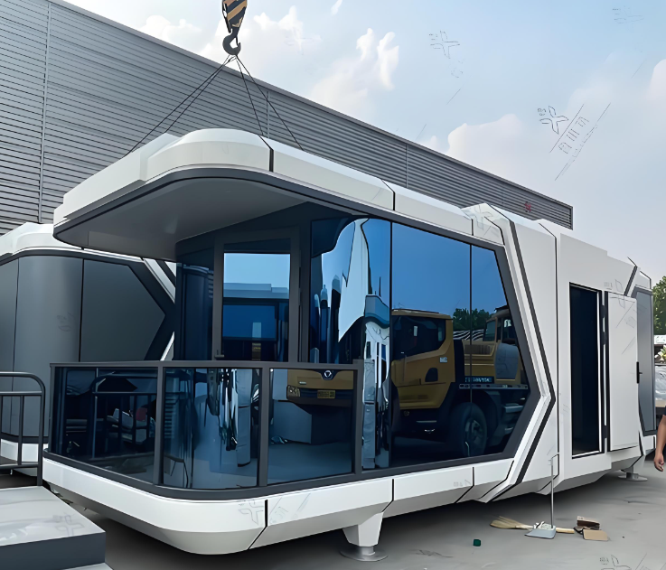 Hot Selling Yoncheng Modern Modular Steel Container House Customized Size Environmentally Friendly Low Cost Recyclable Villa